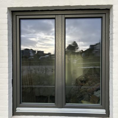 Holzfenster nach Wunschfarbe